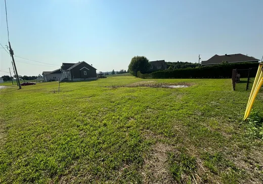 Terrain à vendre - 1881 Rue Matteau, Saint-Paulin, J0K 3G0