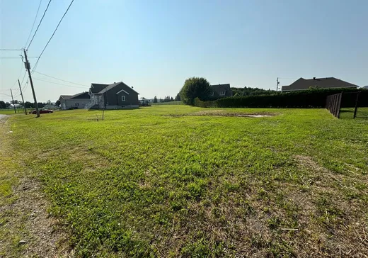 Terrain à vendre - 1881 Rue Matteau, Saint-Paulin, J0K 3G0
