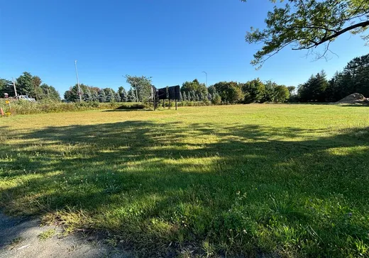 Terrain à vendre - 1305 Boul. Jutras O., Victoriaville, G6P 9W5