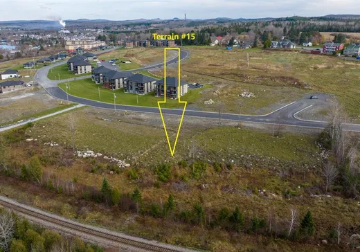 Land for Sale -  Rue de l'Harmonie, Lac-Mégantic, G6B 0A1