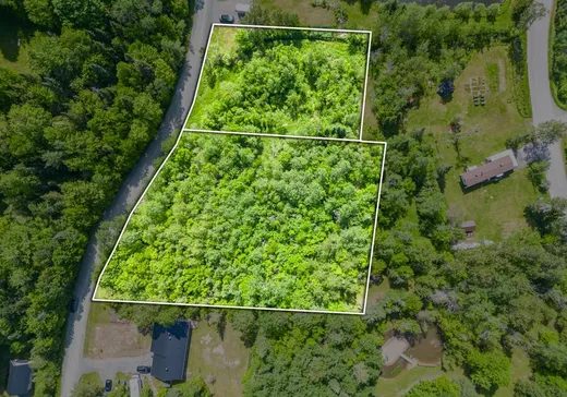 Land for Sale -  Rue François-Xavier, Windsor, J1S 2L5