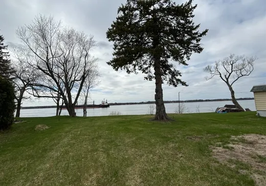 Terrain à vendre - 8775 Route Marie-Victorin, Massueville, J3R 1T6