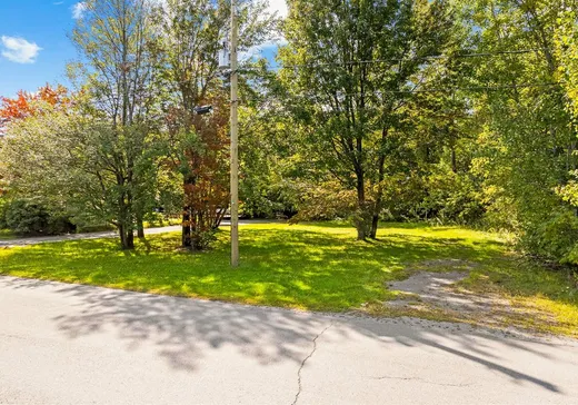 Land for Sale - 578 Rue Reynolds, Granby, J2G 9G1
