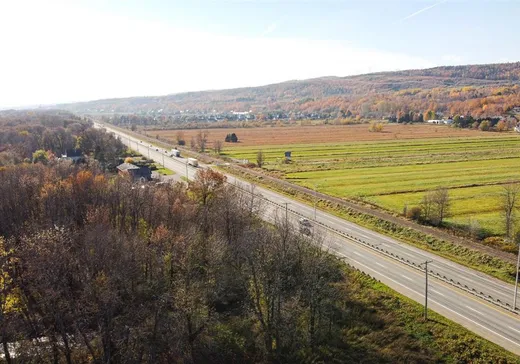 Terrain à vendre - 8834 Boul. Ste-Anne, Château-Richer, G0A 1N0