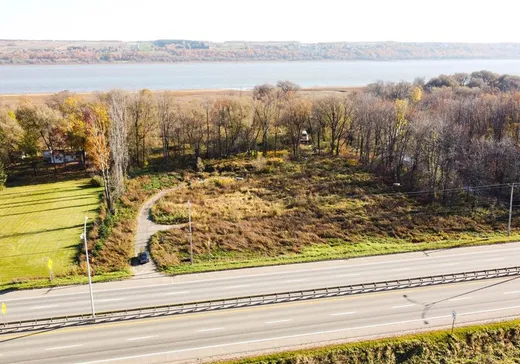 Terrain à vendre - 8834 Boul. Ste-Anne, Château-Richer, G0A 1N0