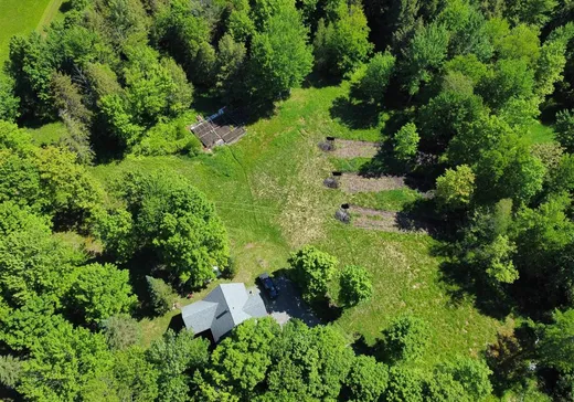 Land for Sale -  Rue Highland, Sutton, J0E 2K0