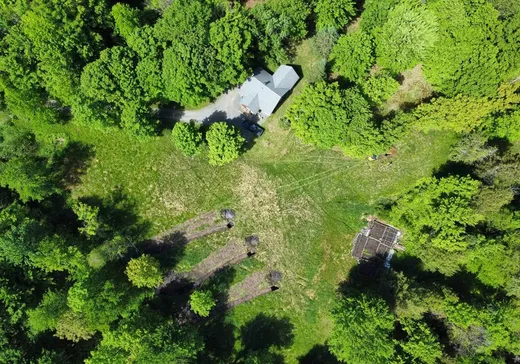Land for Sale -  Rue Highland, Sutton, J0E 2K0