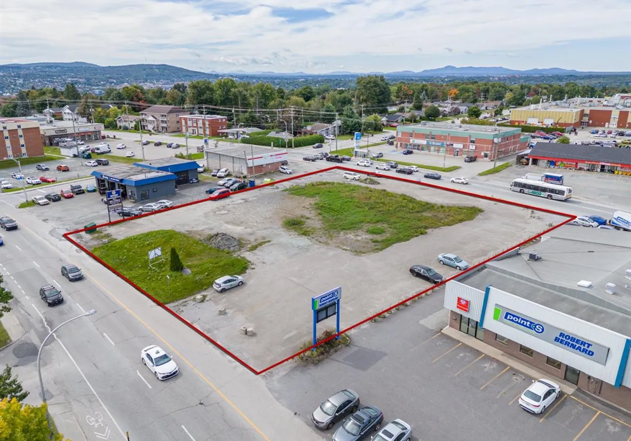 Terrain à vendre -  12e Avenue N., Sherbrooke, J1E 2X3