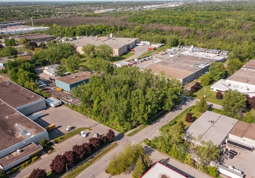 Terrain à vendre -  Av. Clark-Graham, Baie-d'Urfé, H9X 4B6