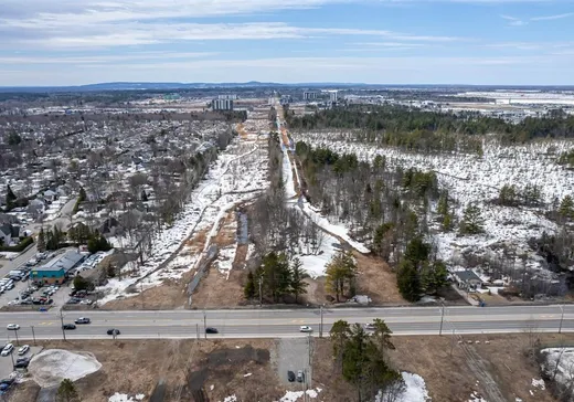 Terrain à vendre - 1405 Boul. du Curé-Labelle, Blainville, J7C 2P1