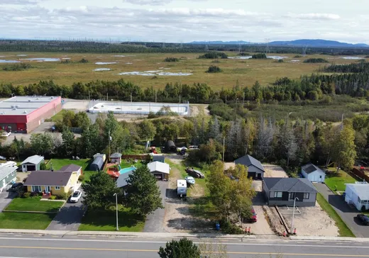 Terrain à vendre - 390 Rue de l'Église, Sept-Îles, G0G 0B6