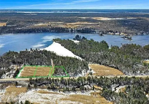 Terrain à vendre -  Ch. de Chapeau-Sheenboro, Chapeau, J0X1M0