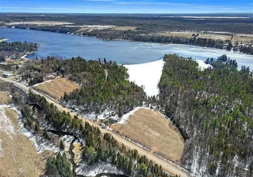 Terrain à vendre -  Ch. de Chapeau-Sheenboro, Chapeau, J0X 1M0
