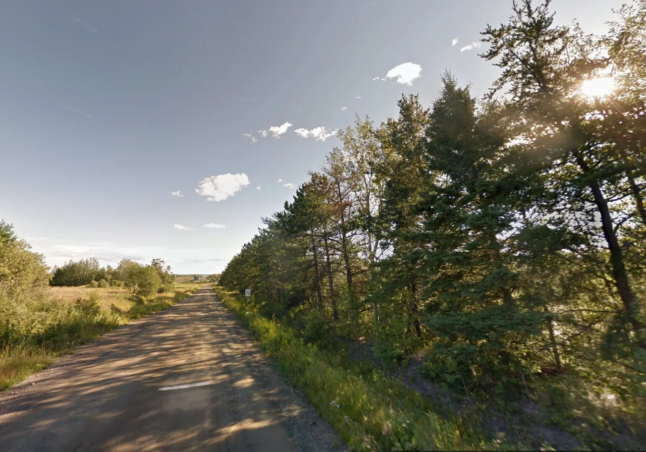 Terrain à vendre - 8 Ch. du Domaine-du-Rêveur, Amos, J0Y 1J0