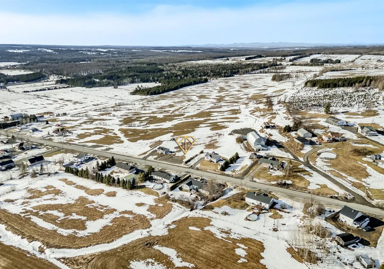 Terrain à vendre -  Rue Principale, Saint-Isidore-de-Clifton, J0B 2X0