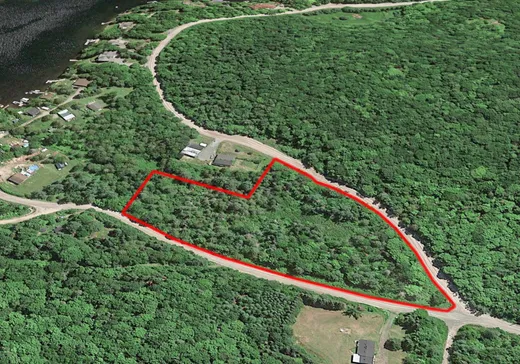 Terrain à vendre -  Ch. de la Baie-Noire, Wentworth, J0T 1Y0
