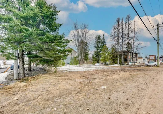 Terrain à vendre - 428 Boul. Jacques-Cartier, Shannon, G3S 1G4