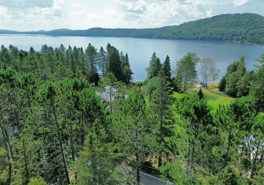 Terrain à vendre -  Ch. du Tour-du-Lac, Lac-Des-Plages, J0T1K0