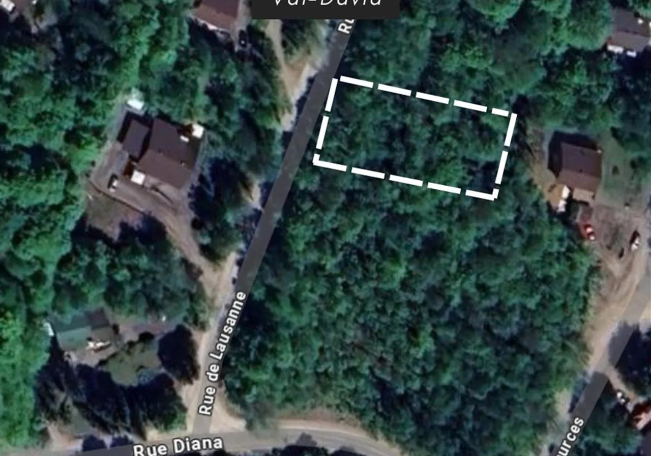 Land for Sale -  Rue de Lausanne, Val David, J0T 2N0