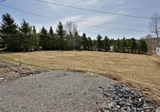 Terrain à vendre -  Rue Principale, Saint-Isidore-de-Clifton, J0B2X0
