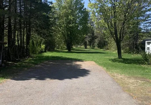 Terrain à vendre - 1629 Boul. Pie-XI N., La Haute-Saint-Charles, G3J 1L4