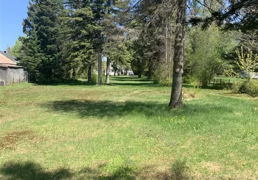 Terrain à vendre - 1629 Boul. Pie-XI N., La Haute-Saint-Charles, G3J 1L4