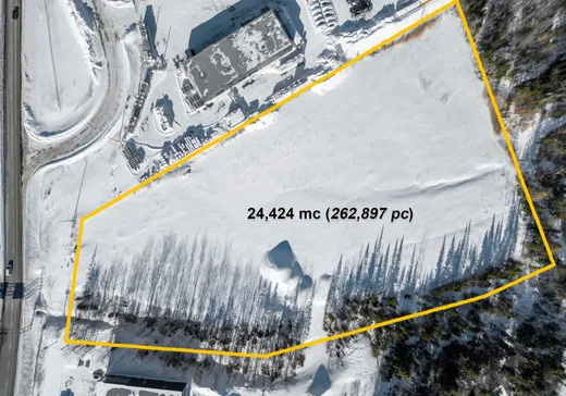 Terrain à vendre - Boul. Bourqu Boul. Bourque, Sherbrooke, J1N 0G2