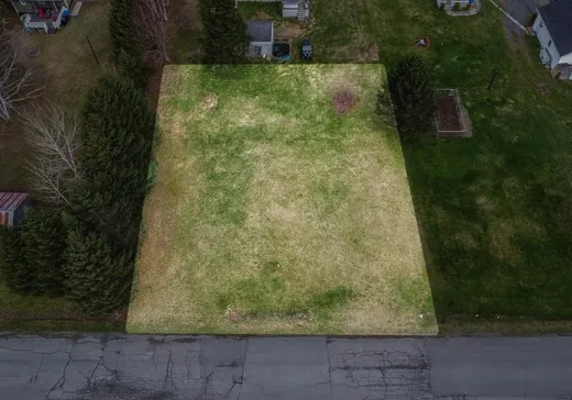 Terrain à vendre -  10e Rue S., St-Gedeon-De-Beauce, G0M1T0