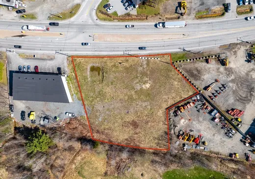 Terrain à vendre -  Boul. Bourque, Sherbrooke, J1N3K1