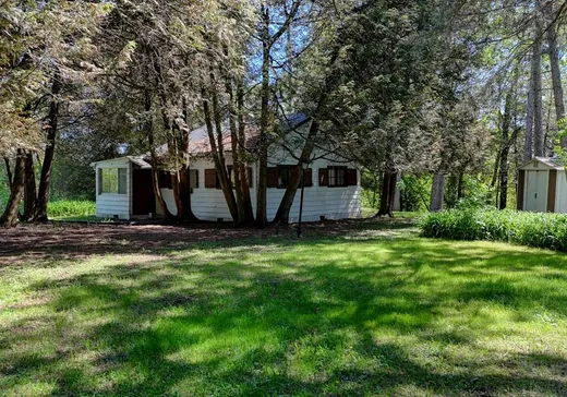Terrain à vendre - 8610 Ch. du Rapide-Plat S., Saint-Hyacinthe, J2R 2A6