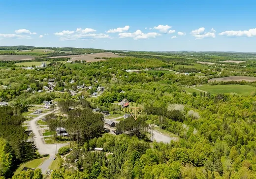 Terrain à vendre - 130 Rue des Pommiers, Dixville, J0B 1P0