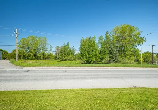 Terrain à vendre -  12e Avenue N., Fleurimont, J1E 3K7