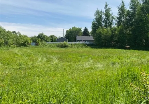 Terrain à vendre -  9e Avenue, Desbiens, G0W 1N0