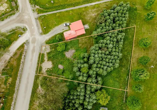 Terrain à vendre - 55 Rue des Pommiers, Dixville, J0B 1P0