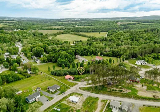 Terrain à vendre - 55 Rue des Pommiers, Dixville, J0B 1P0