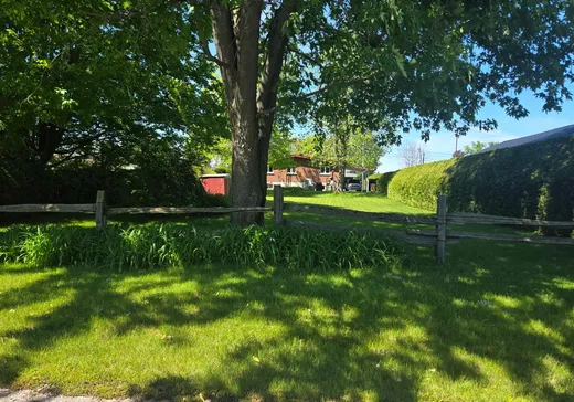 Terrain à vendre -  Rue Marc-Aurèle, Acton Vale, J0H 1A0