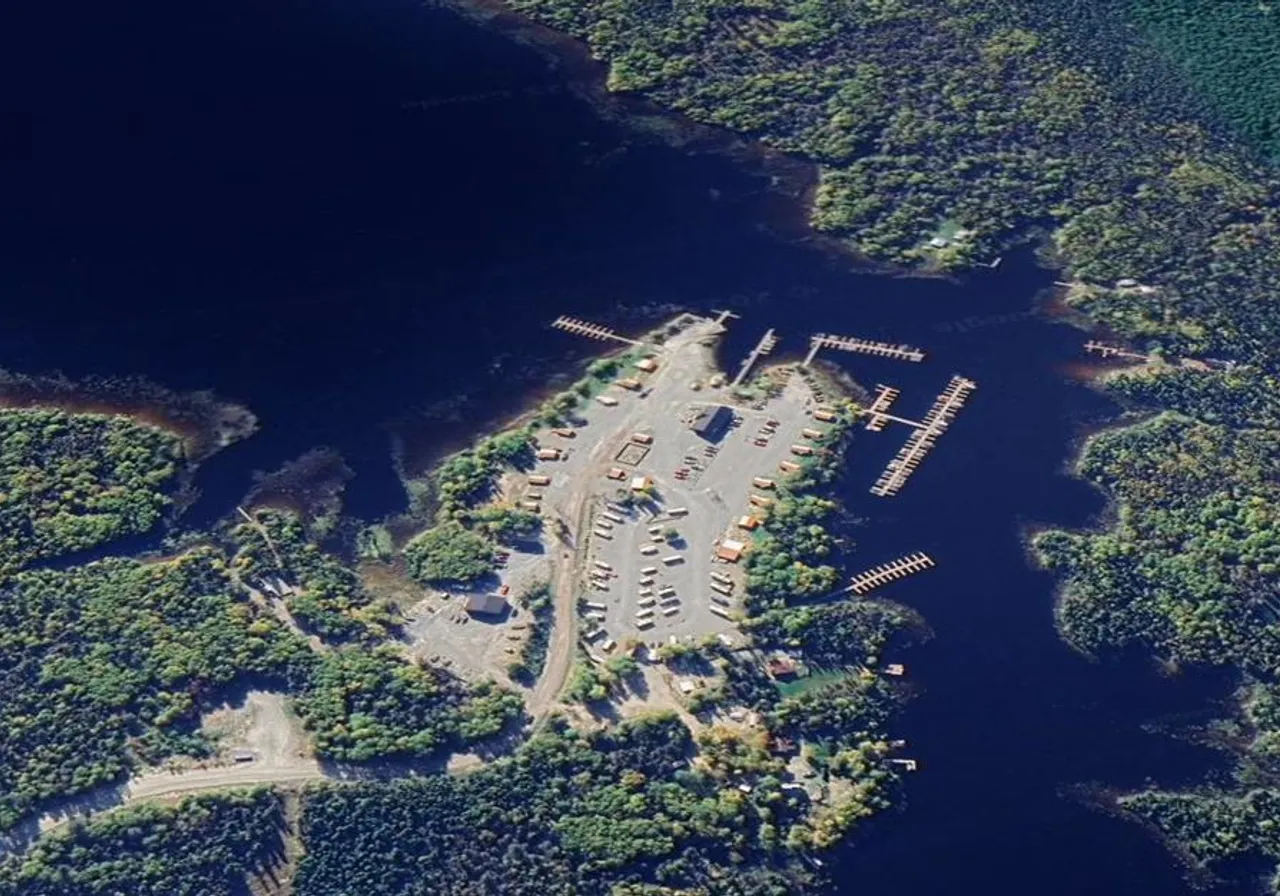1 Ch. de la Baie-Carrière — photo 2
