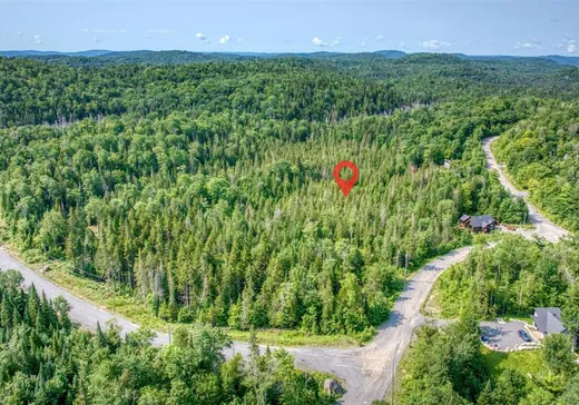 Land for Sale -  Rue de la Gratitude, Sainte-Marguerite-du-Lac-Masson, J0T 1L0