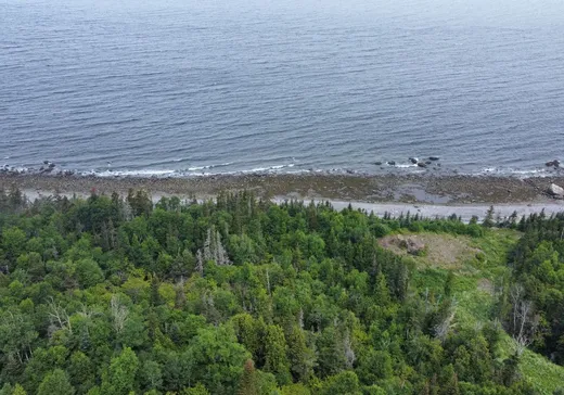 Land for Sale -  Route 132 E., Grosses-Roches, G0J 1K0