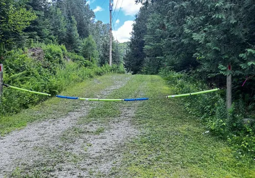 Terrain à vendre -  Imp. Provost, Huberdeau, J0T 1G0