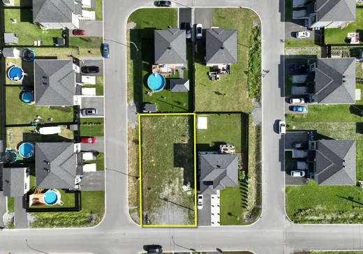 Terrain à vendre -  Rue Jeanne-Laperle, Salaberry-de-Valleyfield, J6S 0P9