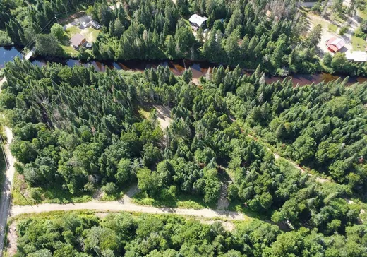 Terrain à vendre - 221 Ch. des Merisiers, Lac-aux-Sables, G0X 1M0