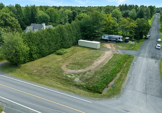 Terrain à vendre - 50 Rue Edmond, St-Nicephore, J2A3G6
