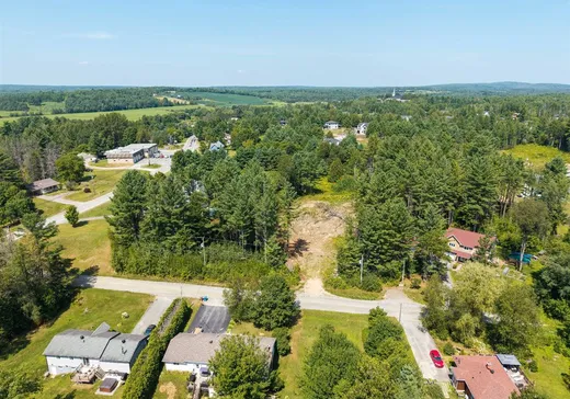 Terrain à vendre - 223 Rue Guertin, Sherbrooke, J0B 3G0