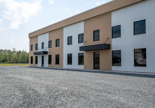 Terrain à vendre - 295-297 Rue Séguin, Val-d'Or, J9P 0P3