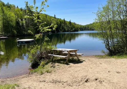 Terrain à vendre -  Ch. du Village, St-Adolphe d'Howard, J0T 2B0