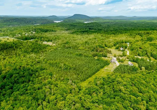 Land for Sale - 1 Ch. de la Colline, Saint-Augustin-de-Desmaures, J0B 1B0