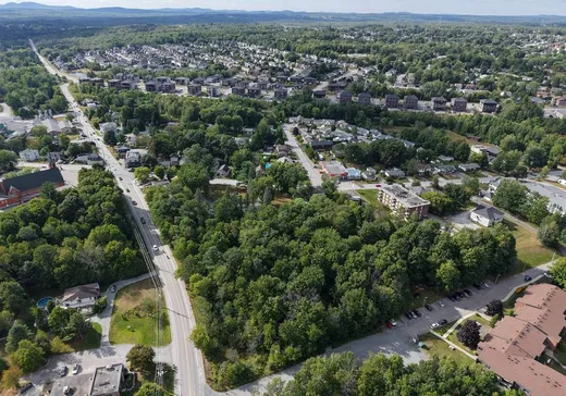 Terrain à vendre - 6600 Rue Émery-Fontaine, Sherbrooke, J1N 2T3