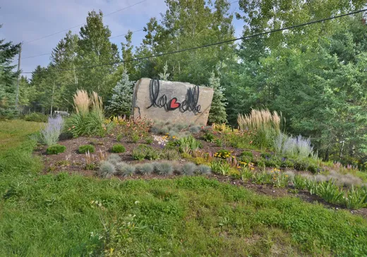 Land for Sale -  Route du Curé-Labelle, Mont-Tremblant, J0T 1H0