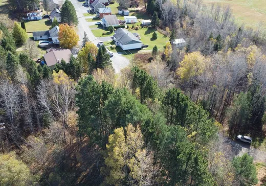 Land for Sale -  Rue des Pins O., Témiscouata-sur-le-Lac, G0L 2B0